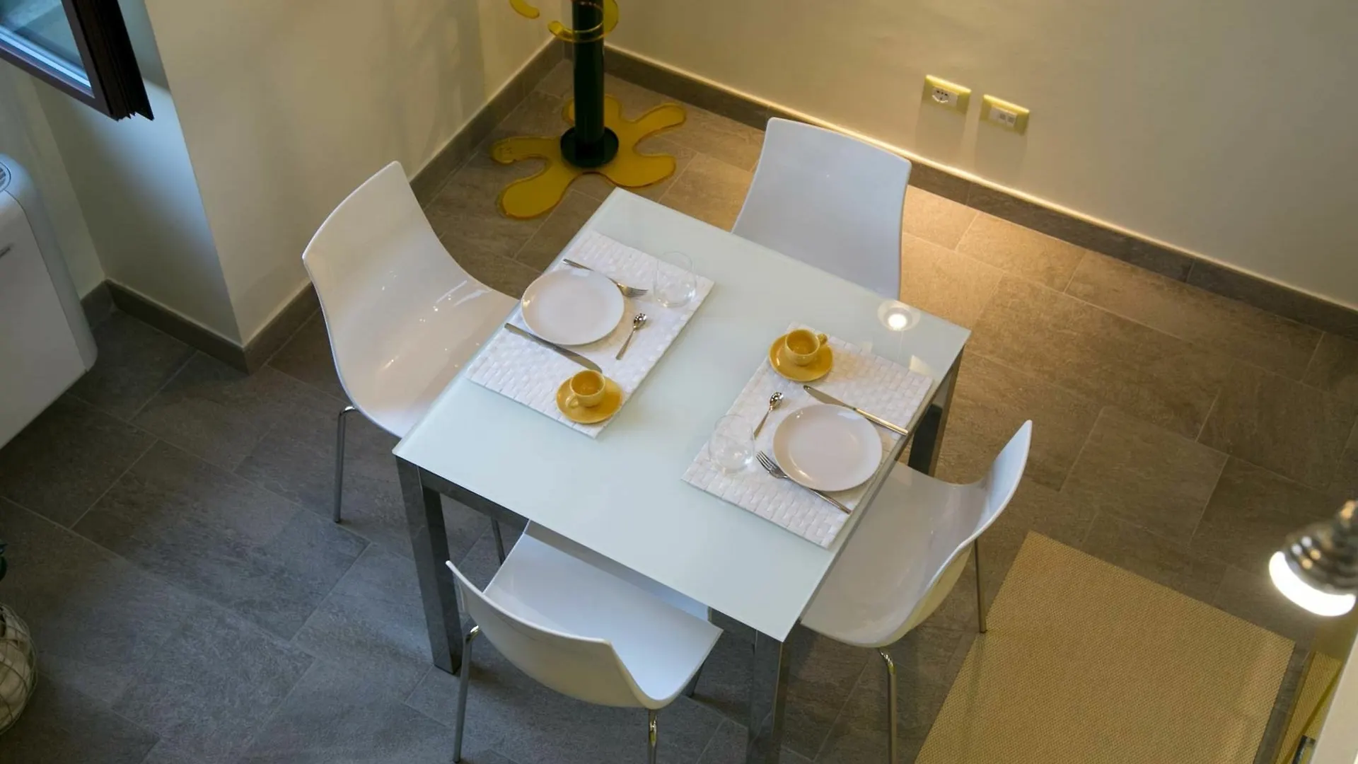 Versoverde Alzaia Naviglio Grande Milano Aparthotel
