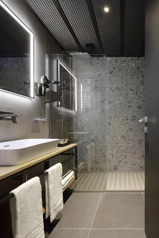Апарт-отель Versoverde Hotel Alzaia Naviglio Grande Милан