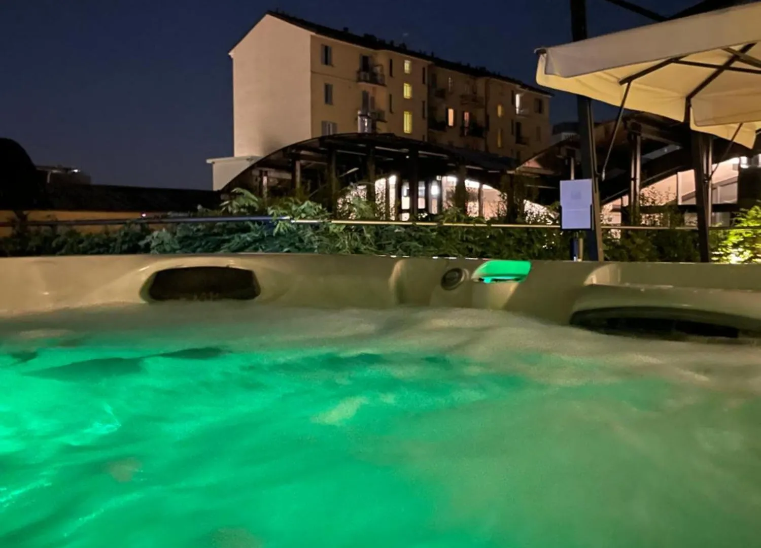 Aparthotel Versoverde Alzaia Naviglio Grande Milaan